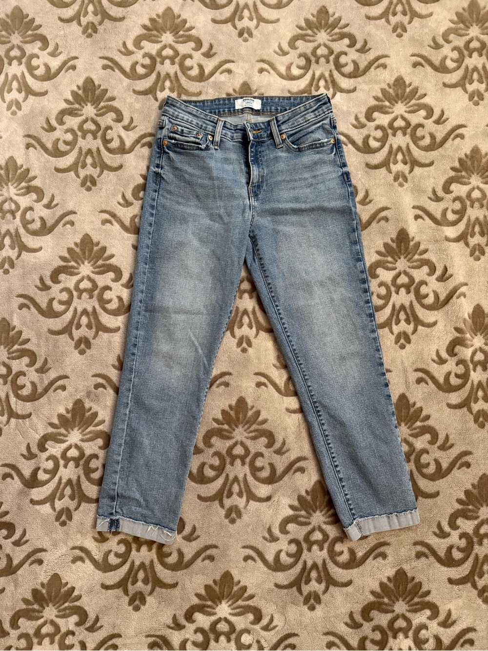 Denizen from Levi's Light Blue Cropped Straight Jeans
